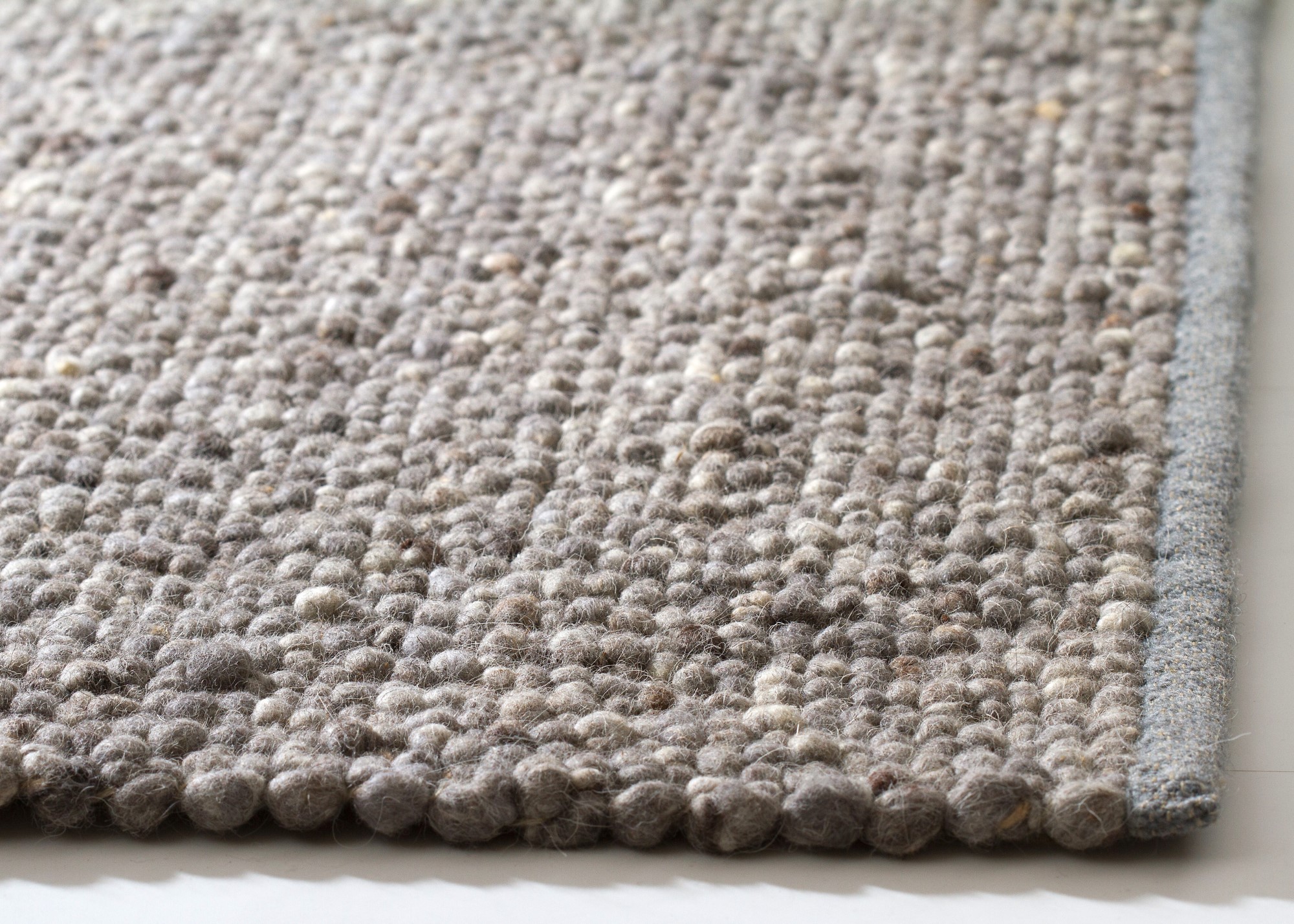 Handweb Teppich Lech