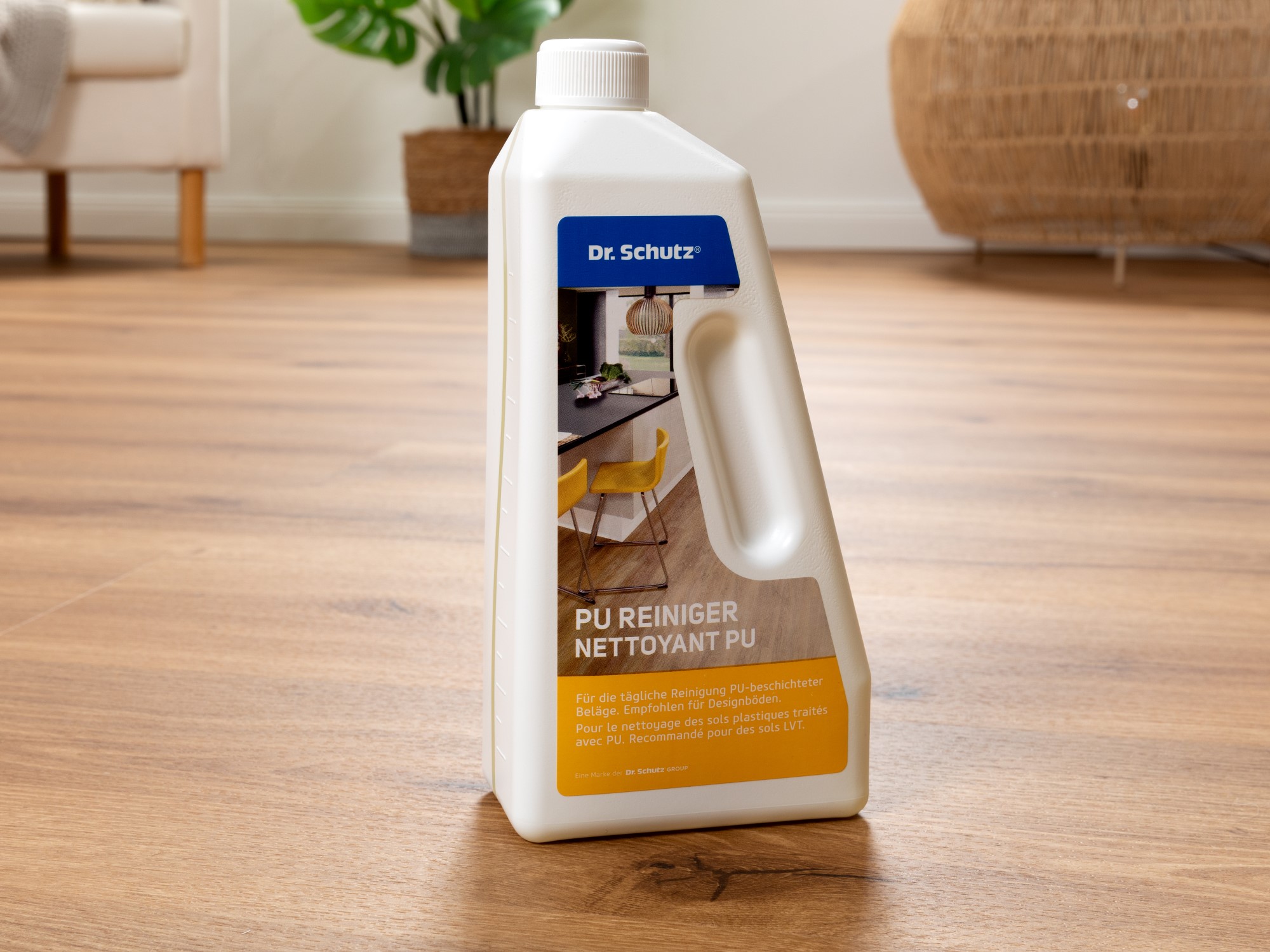 PU Reiniger Dr. Schutz Preis je Liter 13,30  Euro