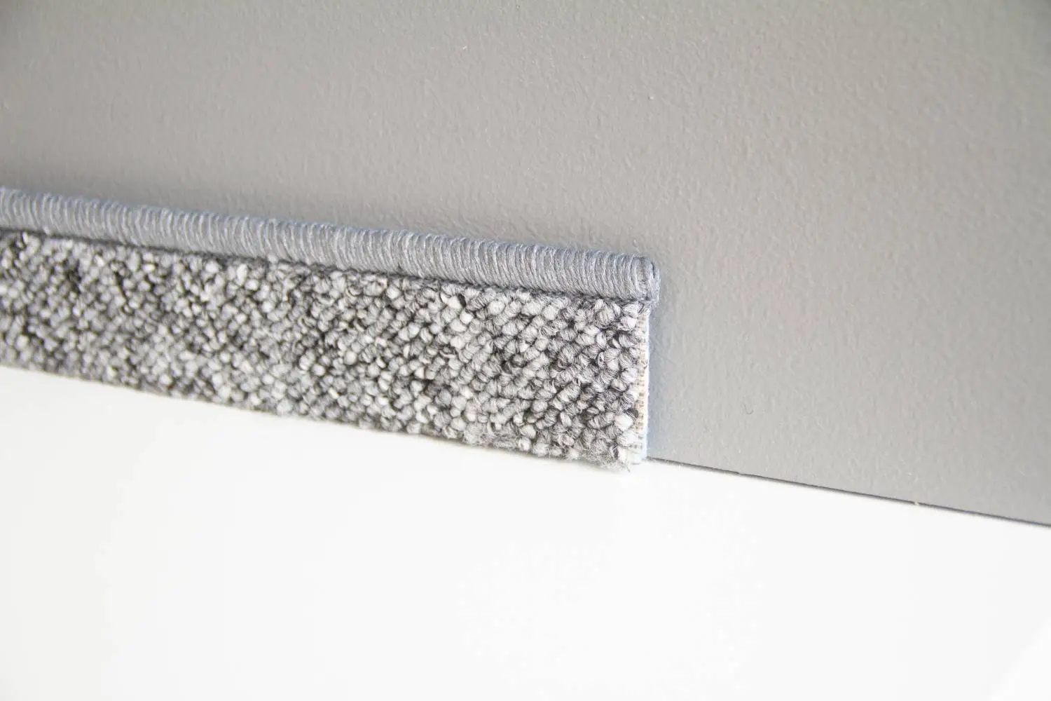 Kettelfußleiste Meddon XL Grau 6x 500 cm Kettelfußleiste Meddon XL Grau 6x 500 cm