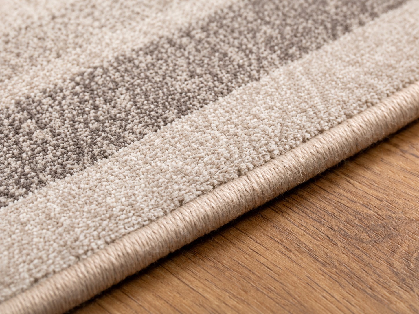 Designer Teppich Nova