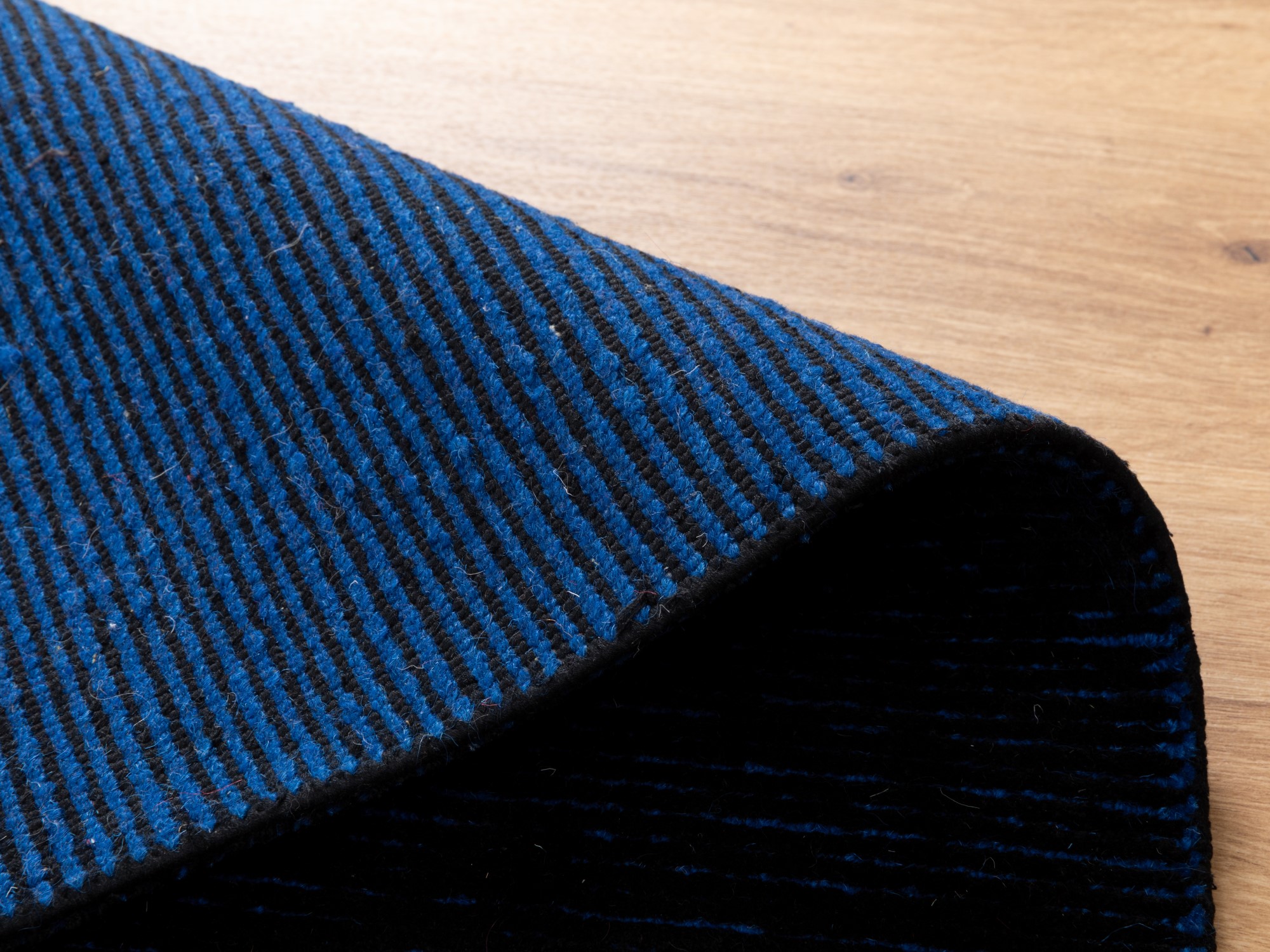 Nepal Teppich Rib Eye Neutral Silk 60