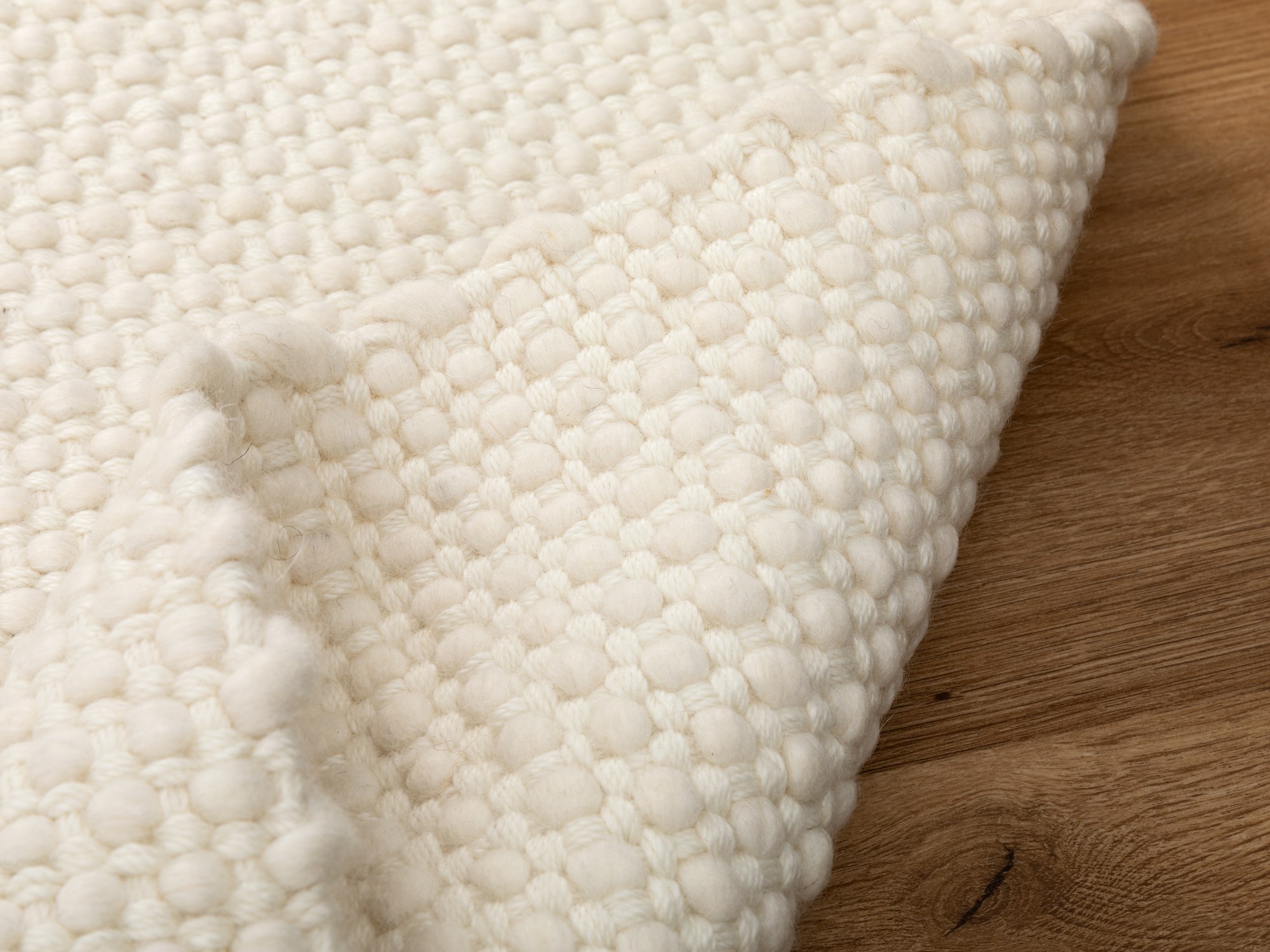 Handweb Teppich Alois