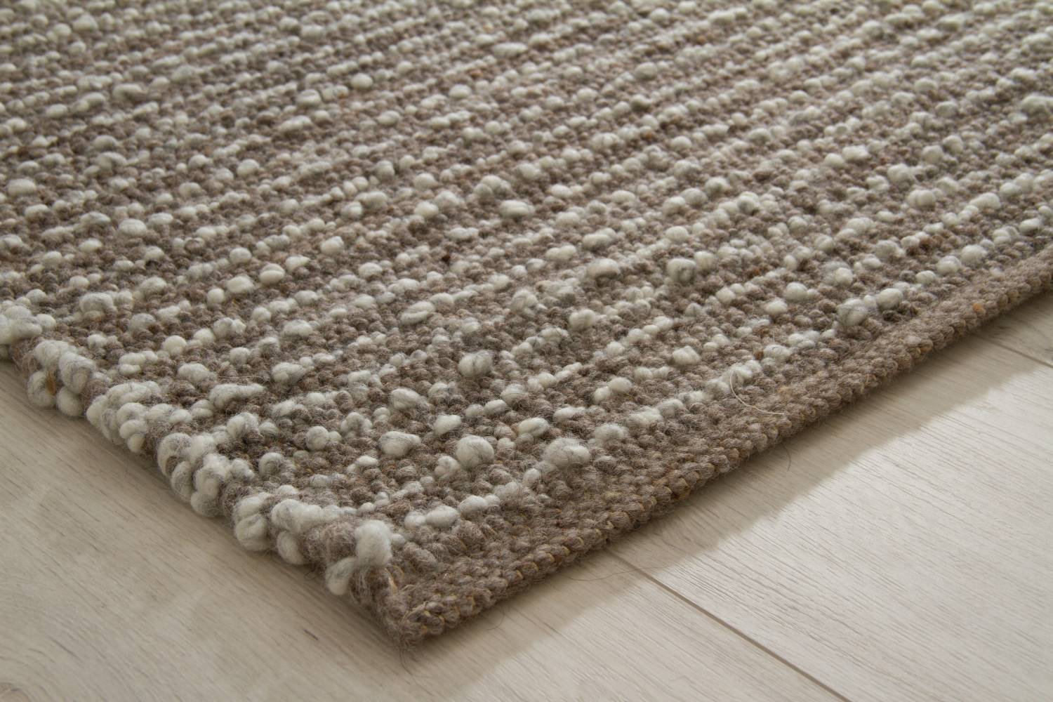 Handweb Teppich Buchenberg