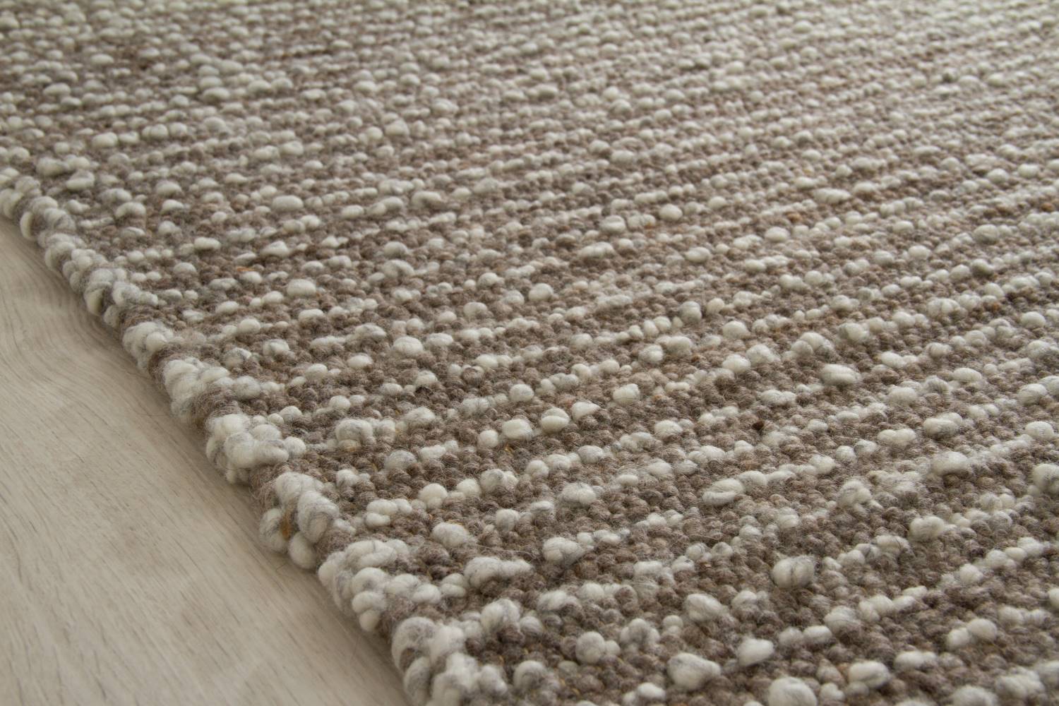 Handweb Teppich Buchenberg